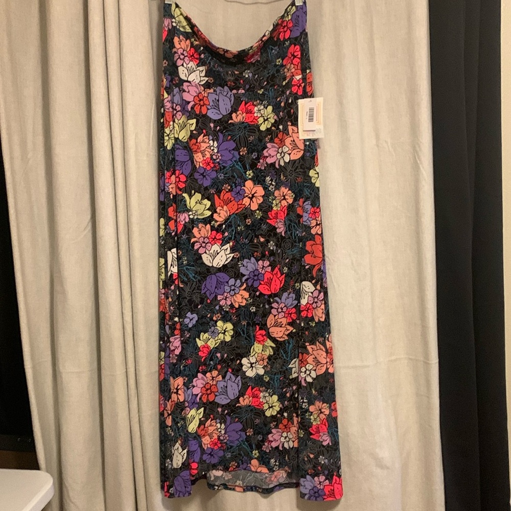 LulaRoe Maxi Skirt - Floral Print Sz Large